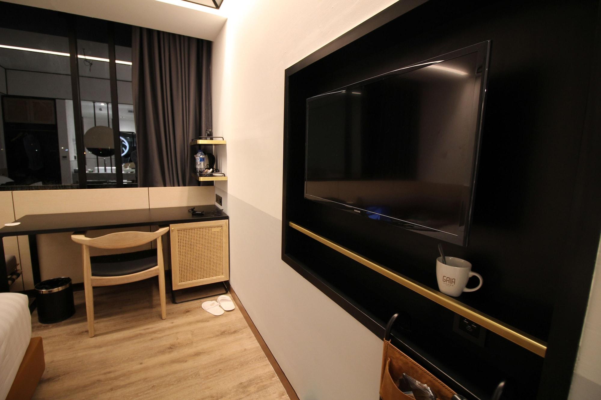 Gaia Cosmo Hotel Yogyakarta Exteriör bild