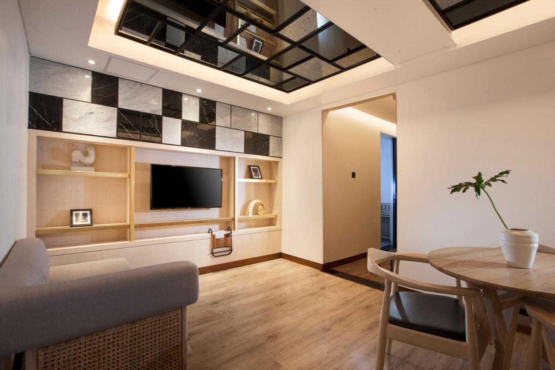 Gaia Cosmo Hotel Yogyakarta Exteriör bild