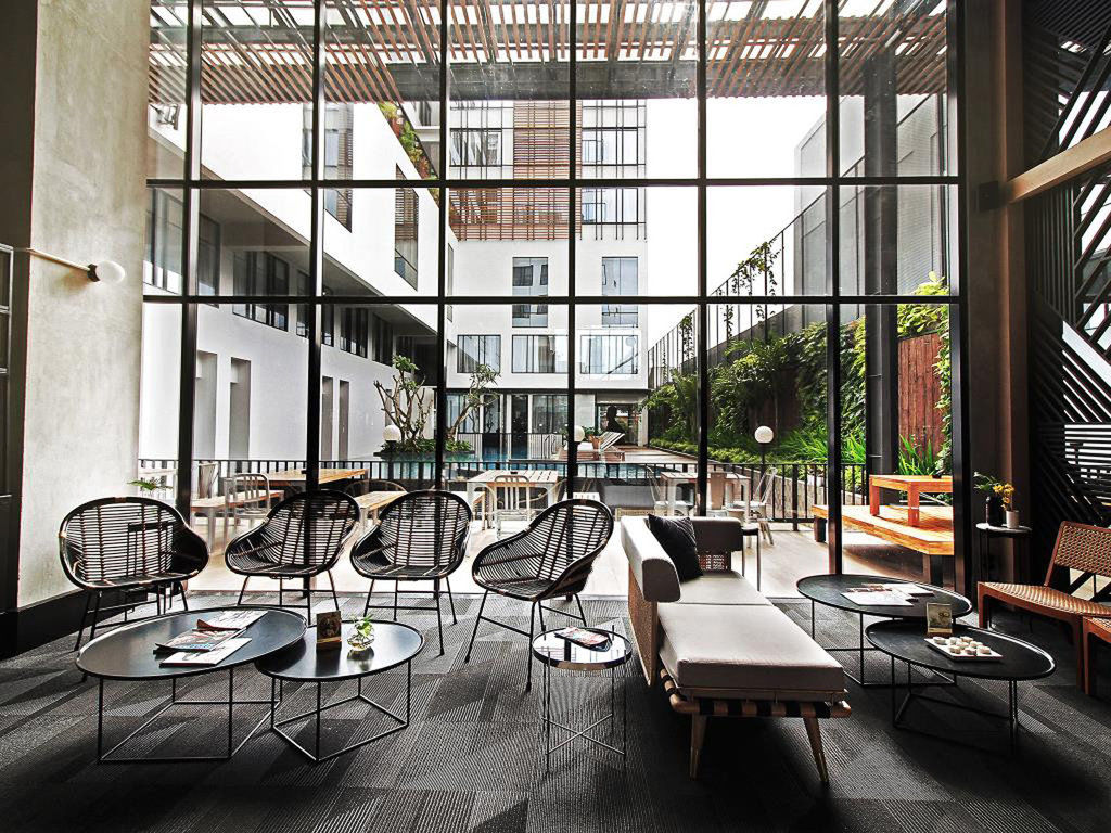 Gaia Cosmo Hotel Yogyakarta Exteriör bild